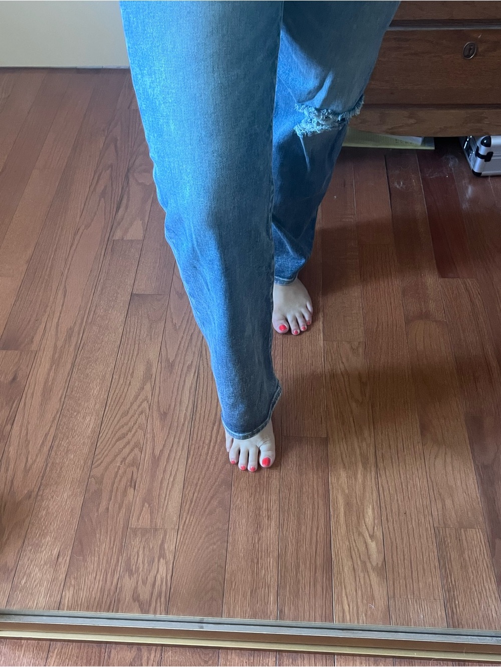 Hidden Straight-Leg Distressed Jeans - NWOT - Picture 11 of 12